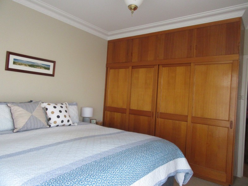 6 West Baron St, Cooma NSW 2630