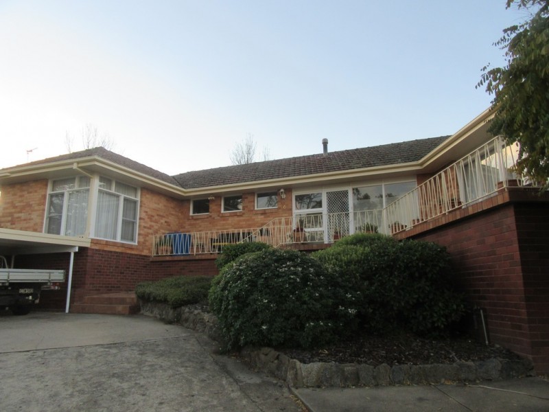 6 West Baron St, Cooma NSW 2630
