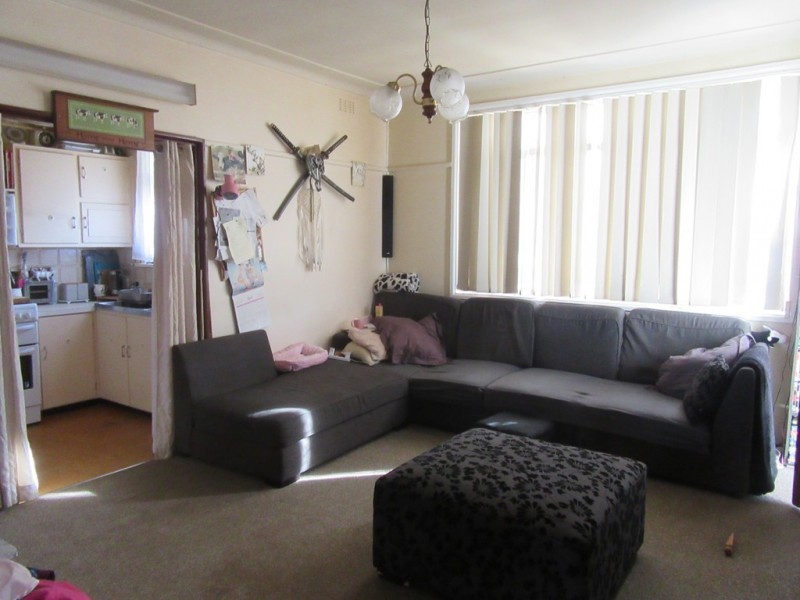 10 NORMAN DYKES AVENUE, Cooma NSW 2630