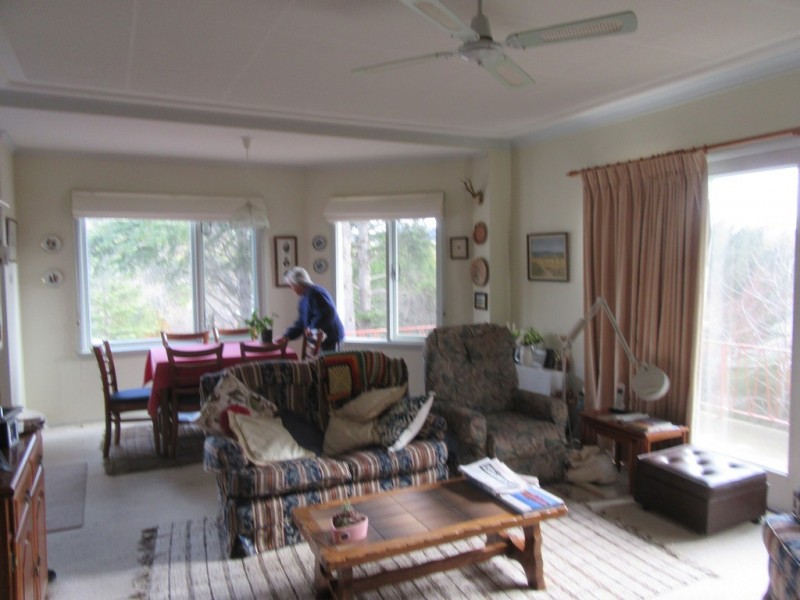 10 BLAIRGOWRIE AVENUE, Cooma NSW 2630