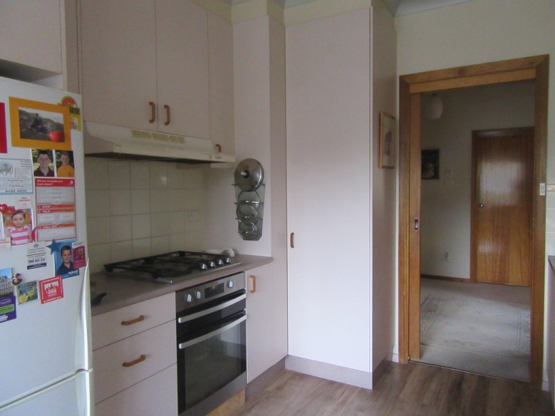 10 BLAIRGOWRIE AVENUE, Cooma NSW 2630