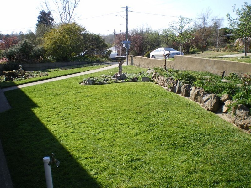 5 Elizabeth St, Cooma NSW 2630