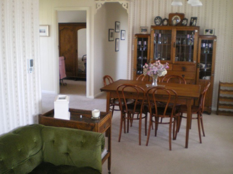 5 Elizabeth St, Cooma NSW 2630