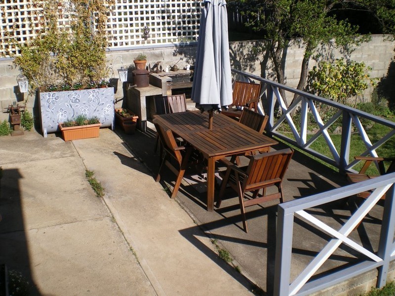 5 Elizabeth St, Cooma NSW 2630