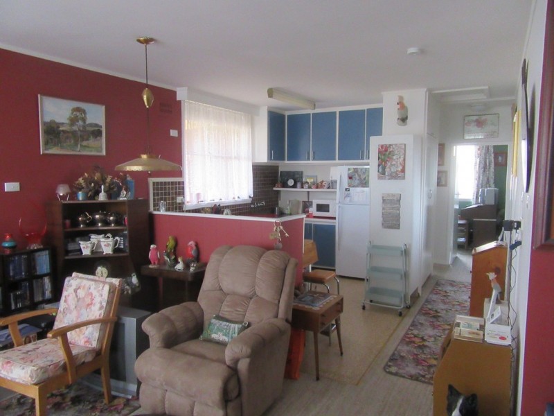 21 YAREEN RD, Cooma NSW 2630