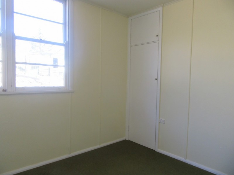 11 ORANA AVENUE, Cooma NSW 2630