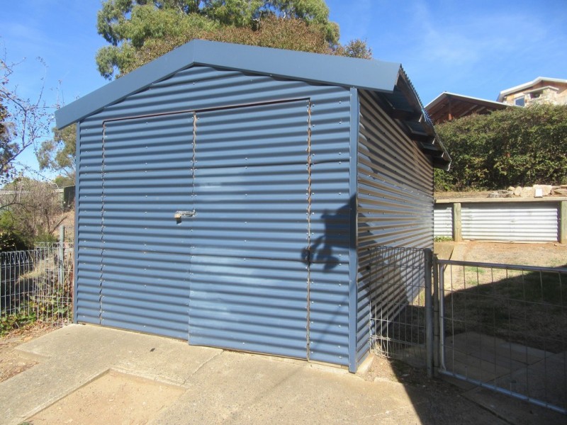 11 ORANA AVENUE, Cooma NSW 2630