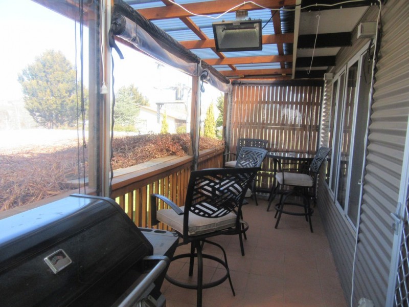 3 COSGROVE STREET, Adaminaby NSW 2629