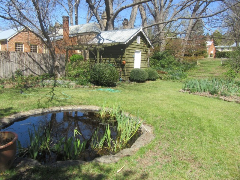 18 LAMBIE STREET, Cooma NSW 2630