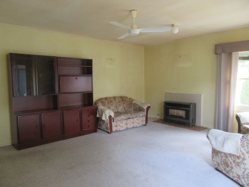 8 NAWAI PLACE, Cooma NSW 2630