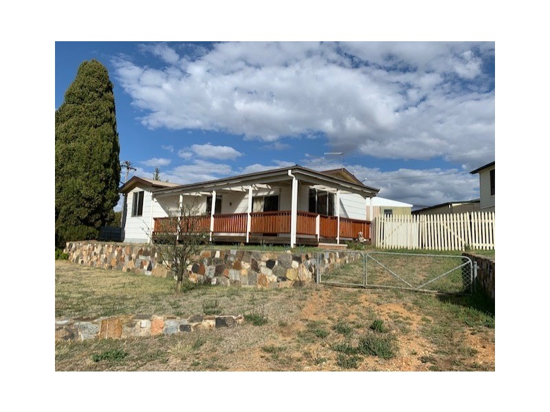 1 Wooran st, Cooma NSW 2630