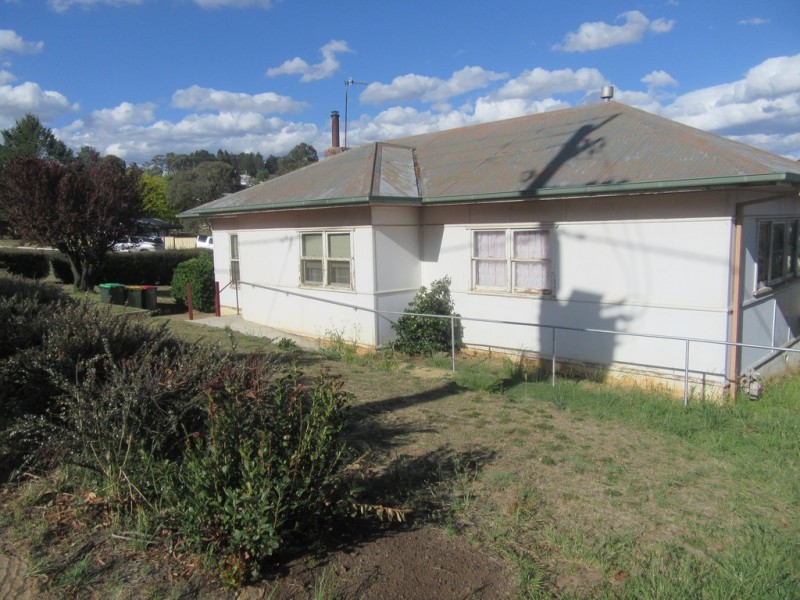 12 SMITH STREET, Cooma NSW 2630