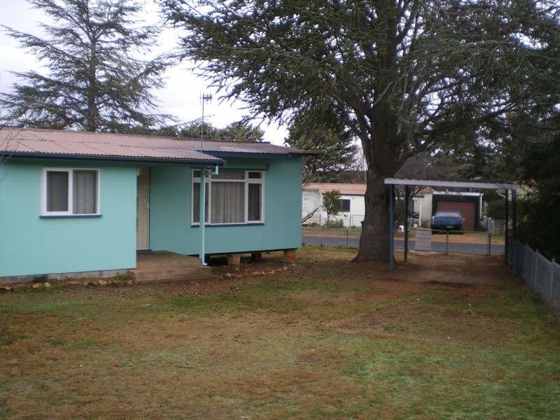 6 Nulang Pl, Cooma NSW 2630