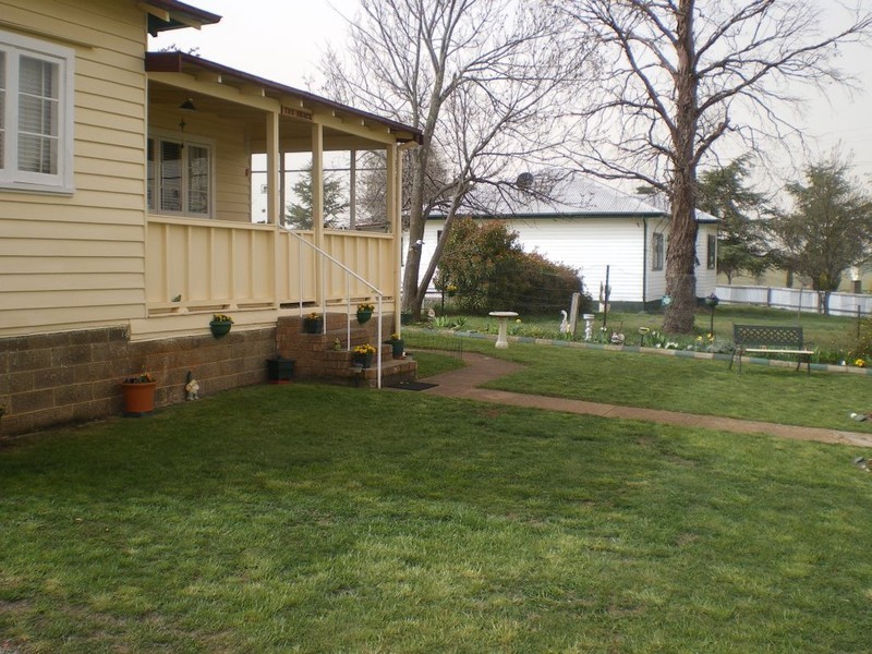 35 Druitt St, Adaminaby NSW 2629