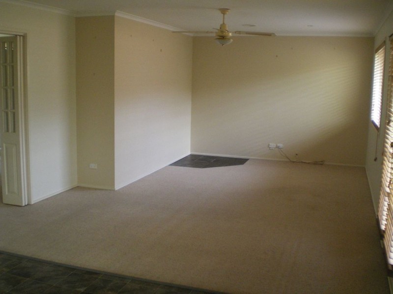 4 Nambucca St, Cooma NSW 2630