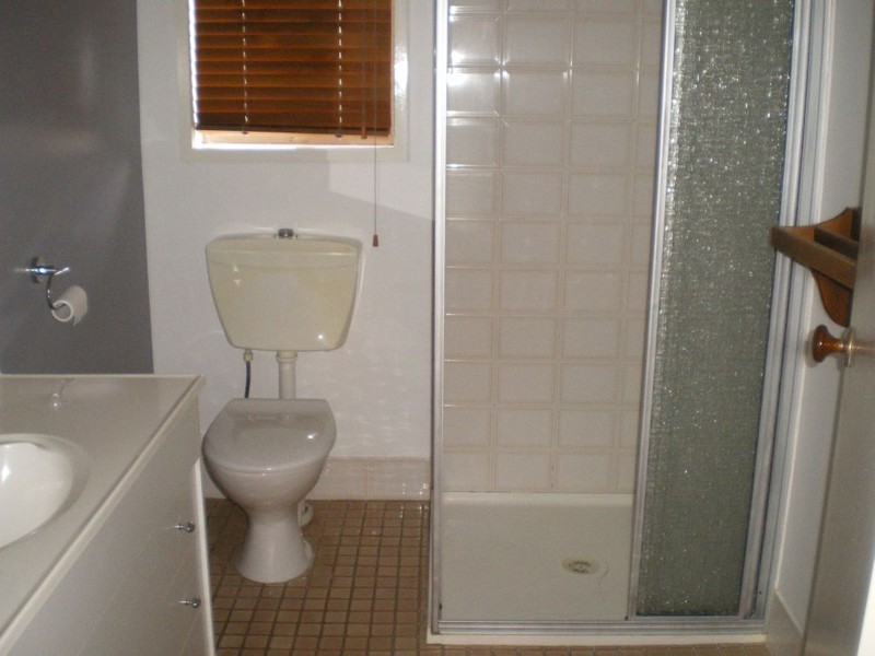 4 Nambucca St, Cooma NSW 2630