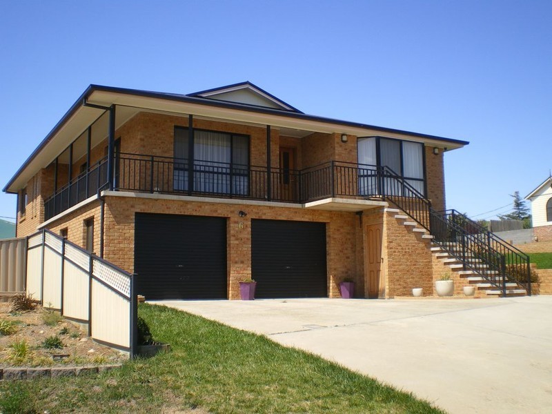 6 Monaro Av, Cooma NSW 2630