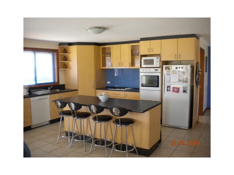 6 Monaro Av, Cooma NSW 2630