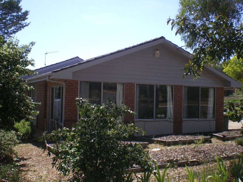 4 Woolalla St, Cooma NSW 2630