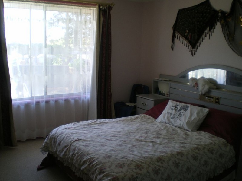 4 Woolalla St, Cooma NSW 2630