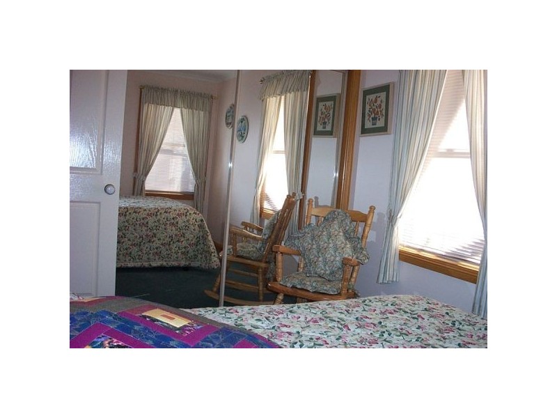 10 Peninsula Rd, Anglers Reach NSW 2629
