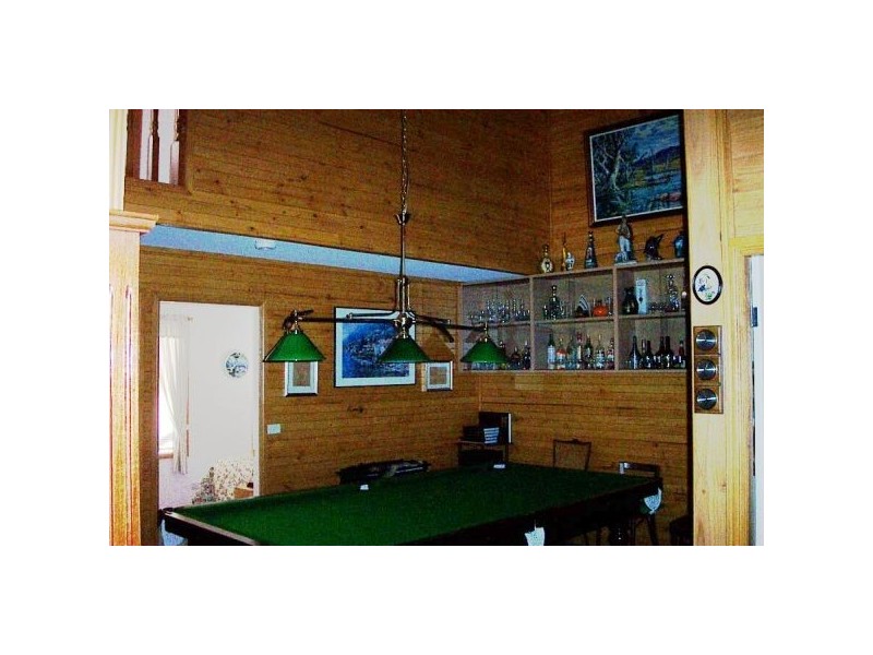 10 Peninsula Rd, Anglers Reach NSW 2629
