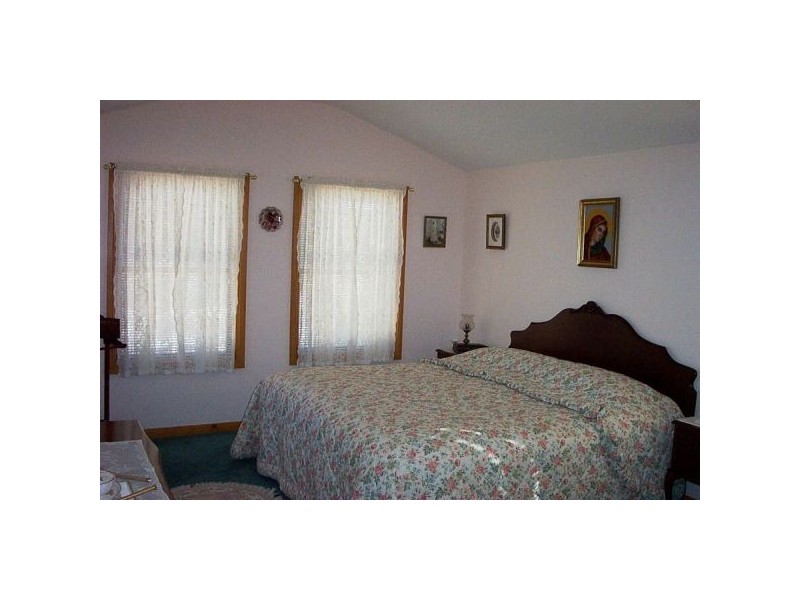 10 Peninsula Rd, Anglers Reach NSW 2629