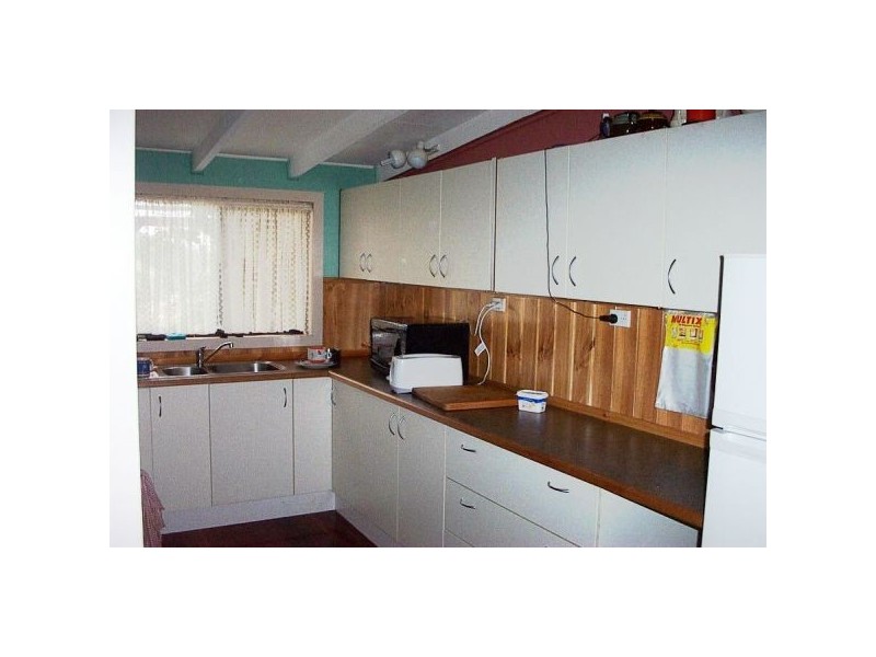 37 Iris St, Bombala NSW 2632