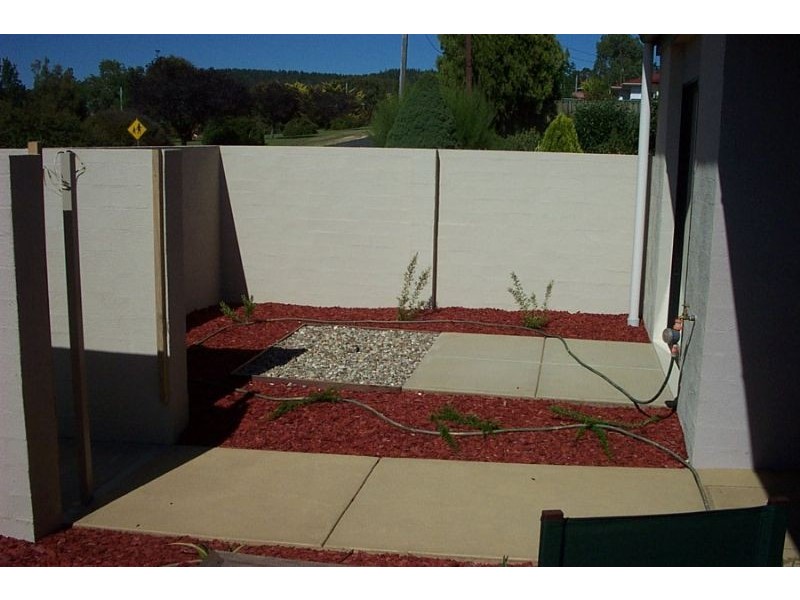 4/103 Bombala St, Cooma NSW 2630