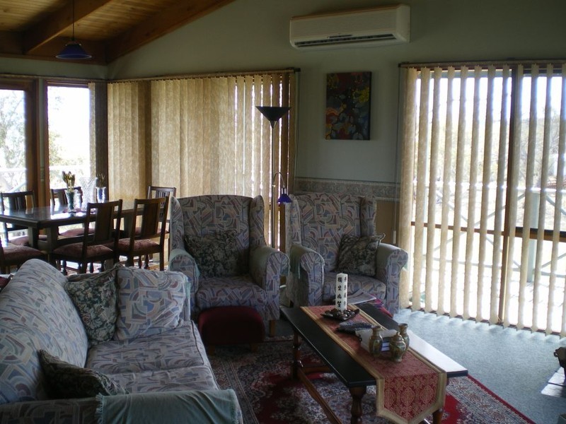 117 Lowanna Way, Rose Valley NSW 2630