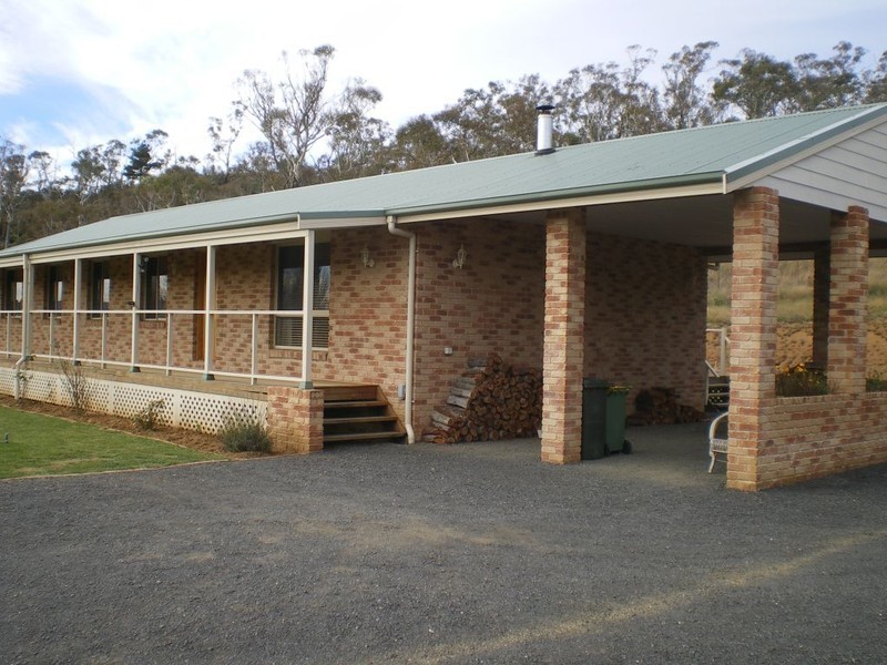 3 Banksia Lane, Cooma NSW 2630