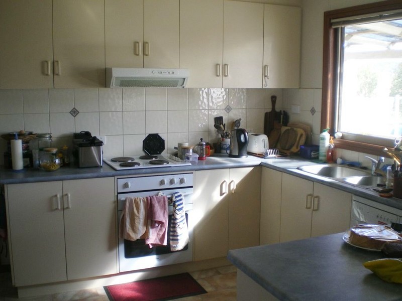 33 Snowy Creek Ave, Cooma NSW 2630