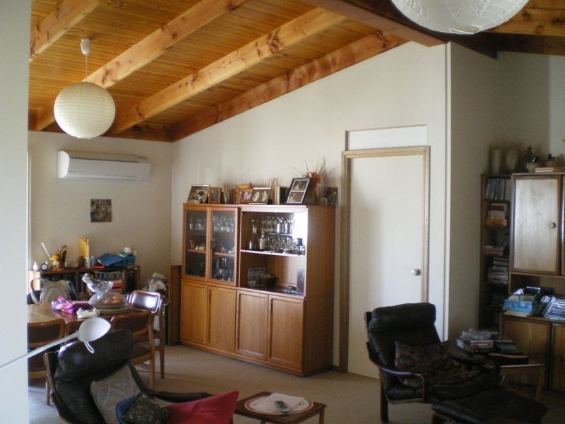 33 Snowy Creek Ave, Cooma NSW 2630