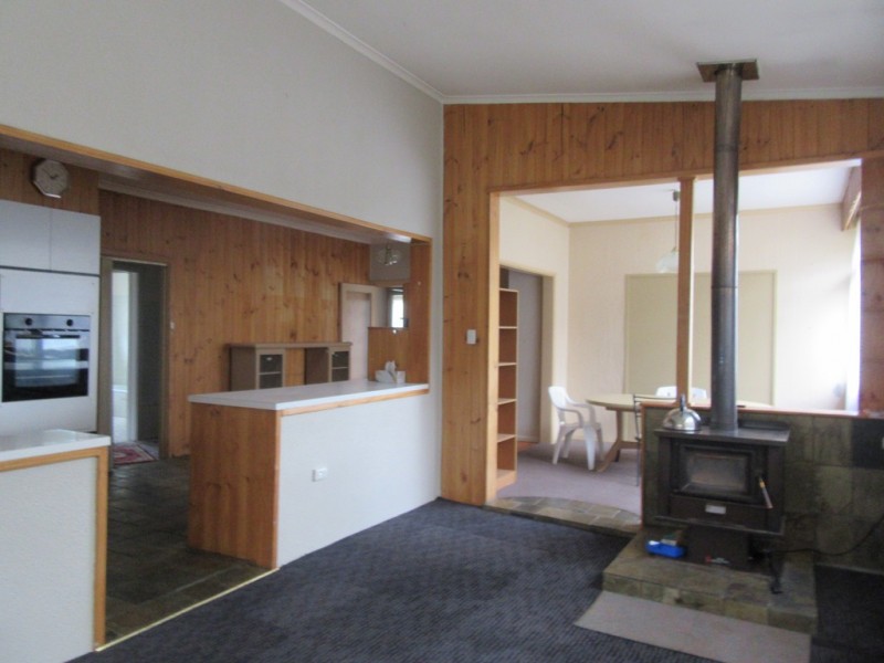 7 Cromwell Street, Cooma NSW 2630