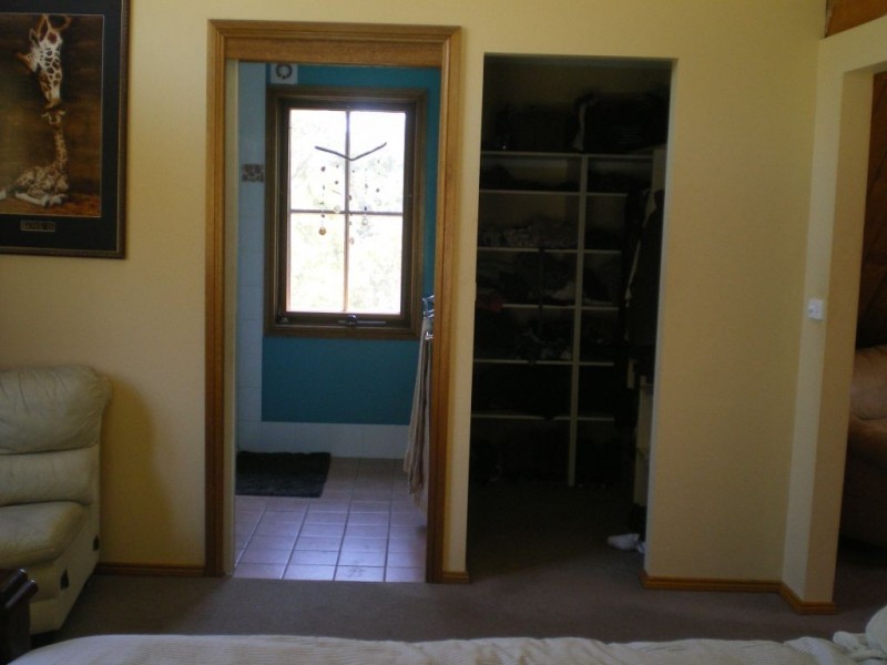 17 Coventry Close, Cooma NSW 2630