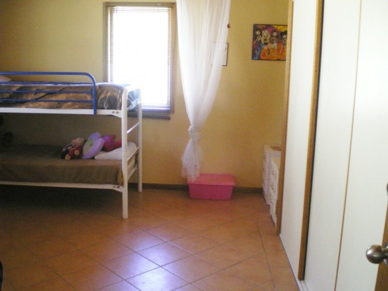 17 Coventry Close, Cooma NSW 2630