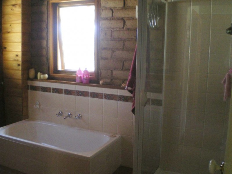 17 Coventry Close, Cooma NSW 2630