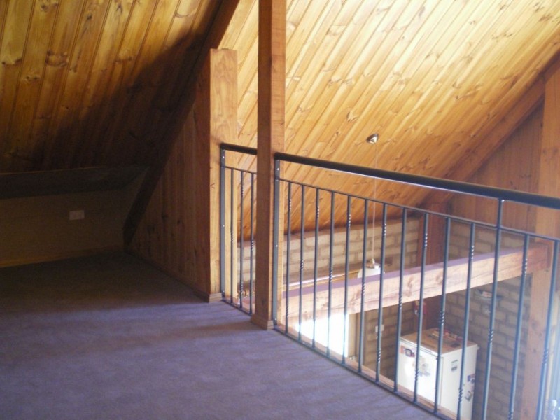 17 Coventry Close, Cooma NSW 2630