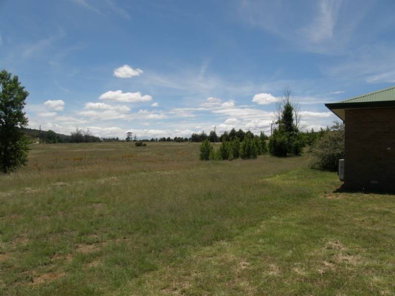 24 Bulong Road, Cooma NSW 2630