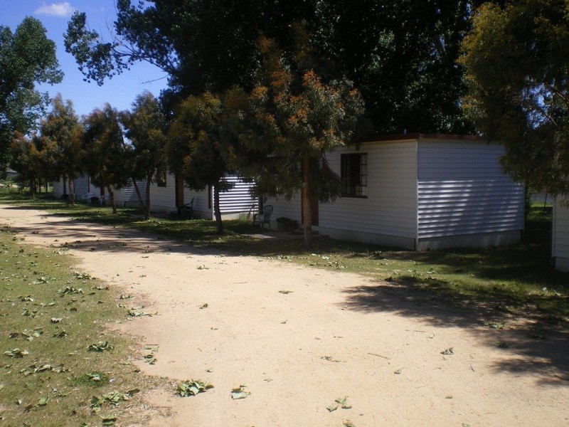 1 Hamilton st, Dalgety NSW 2628