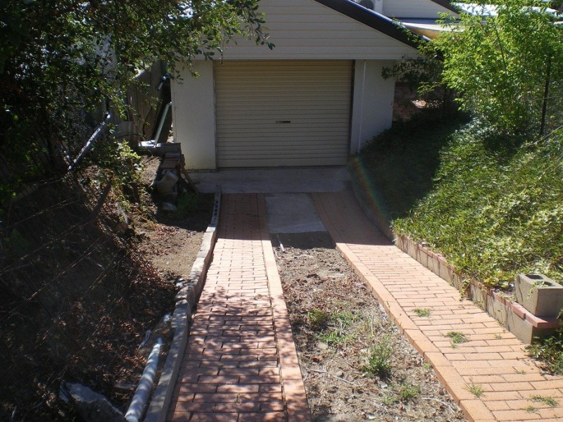 15 norman dykes ave, Cooma NSW 2630