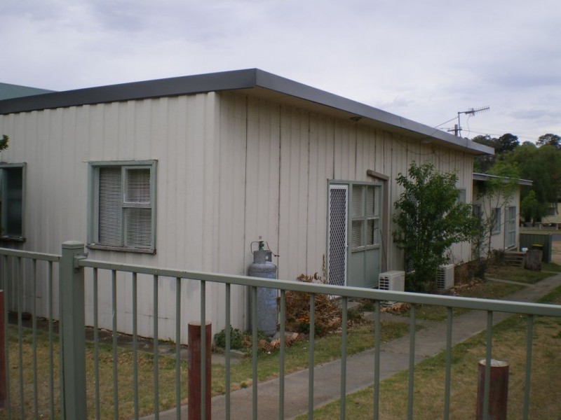 1/6 Vale st, Cooma NSW 2630