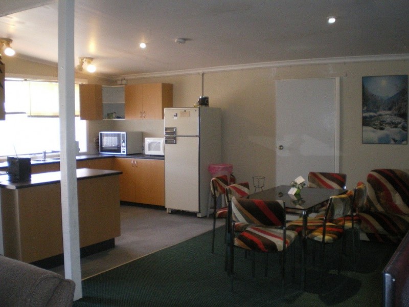 14-16 Denison st, Adaminaby NSW 2629