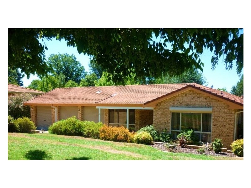 9 Nambucca St, Cooma NSW 2630