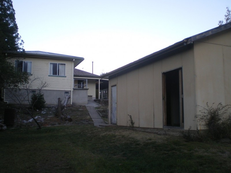 11 Chapman st, Cooma NSW 2630