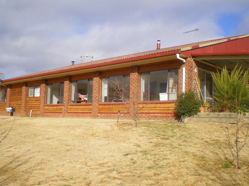 51 Snowy Creek Ave, Cooma NSW 2630