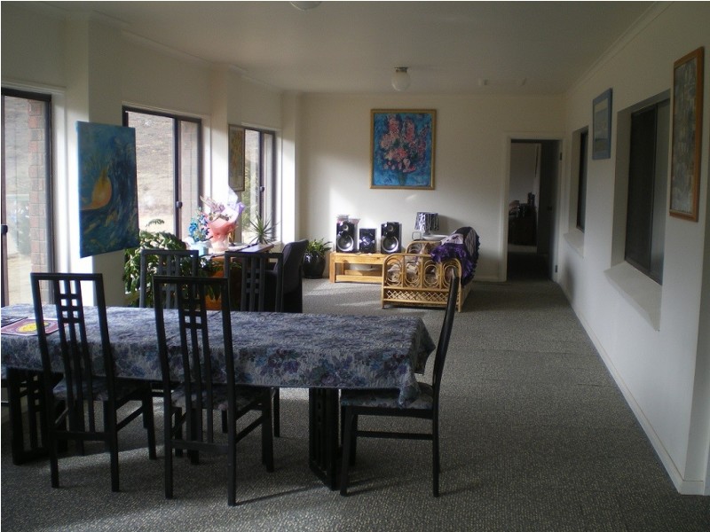 51 Snowy Creek Ave, Cooma NSW 2630