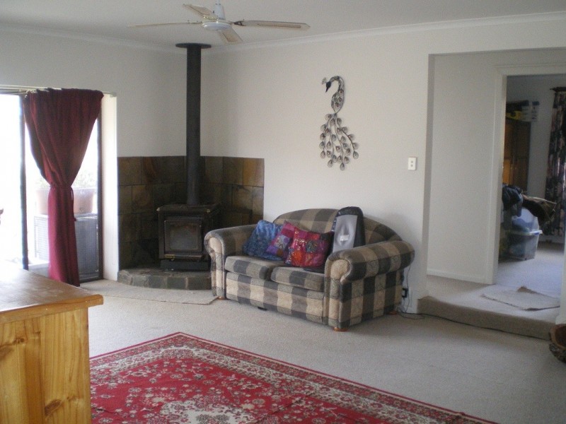 51 Snowy Creek Ave, Cooma NSW 2630