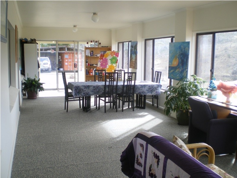 51 Snowy Creek Ave, Cooma NSW 2630