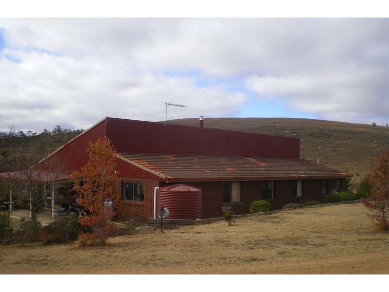 51 Snowy Creek Ave, Cooma NSW 2630